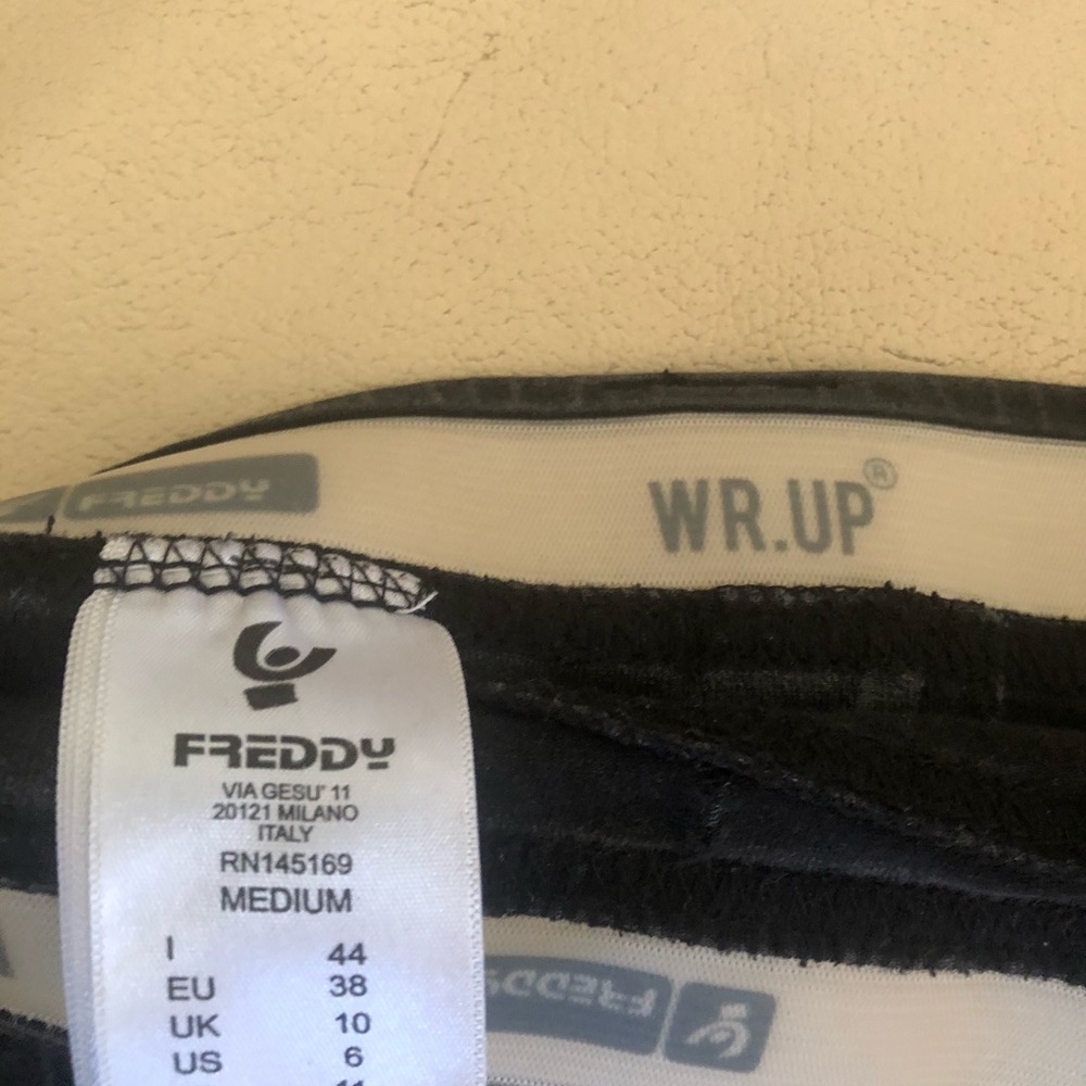 Pants - Picture 2 of 4